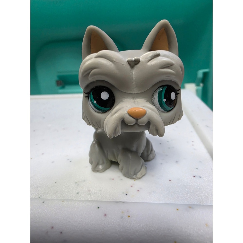 Littlest Pet Shop 1782 Gray Scottie Dog Teal Eyes Scottish Terrier Figure